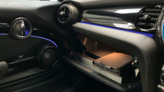 MINI Hatchback 1.5 Cooper Exclusive II 5dr Auto Petrol Hatchback